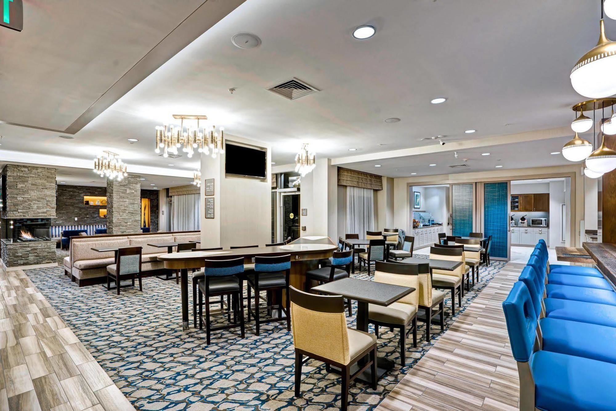 Courtyard By Marriott Boston Westborough Hotel Exterior photo