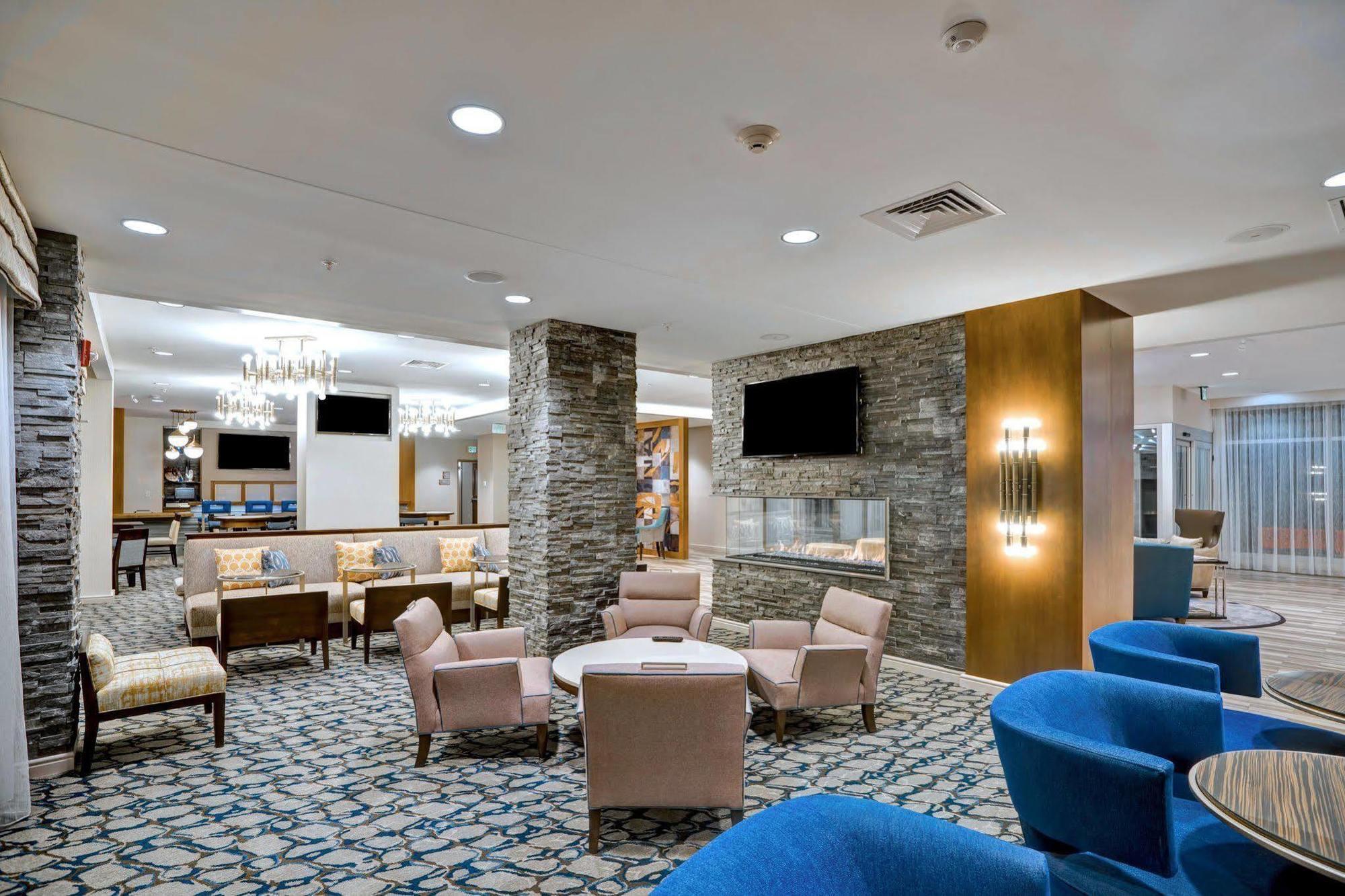 Courtyard By Marriott Boston Westborough Hotel Exterior photo